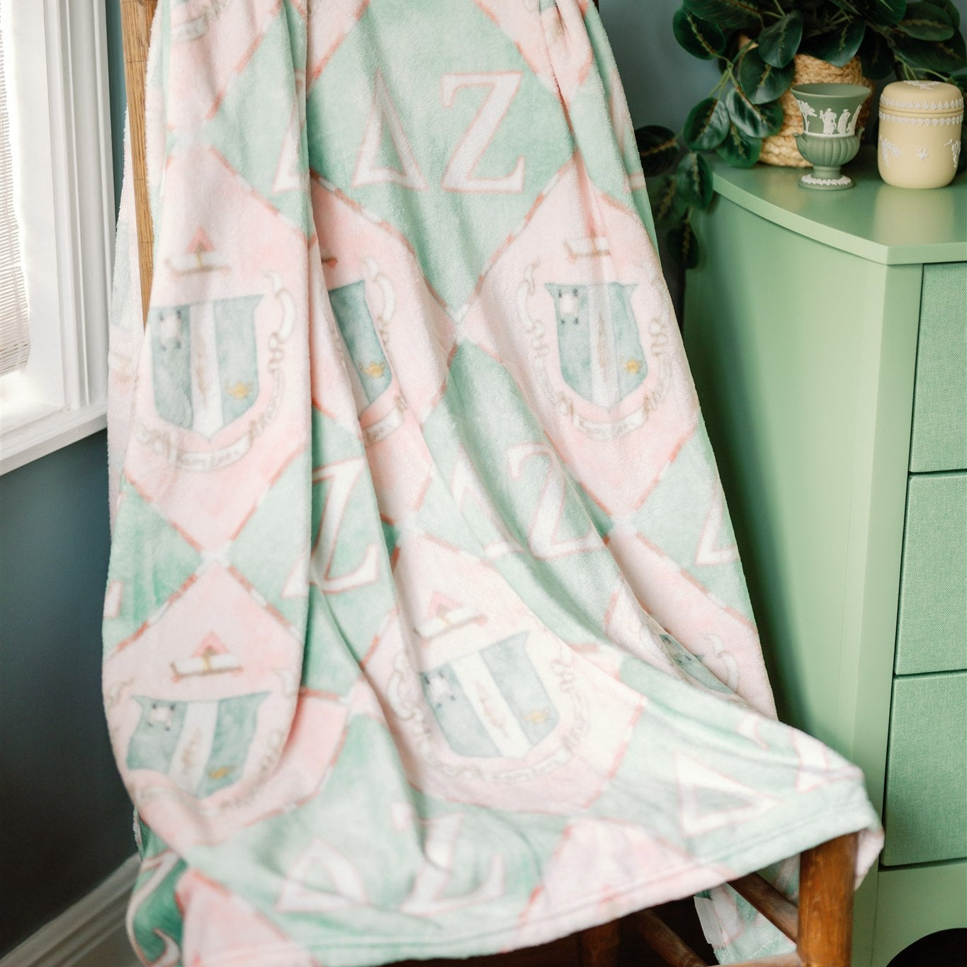Delta Zeta Flannel Fleece Blanket