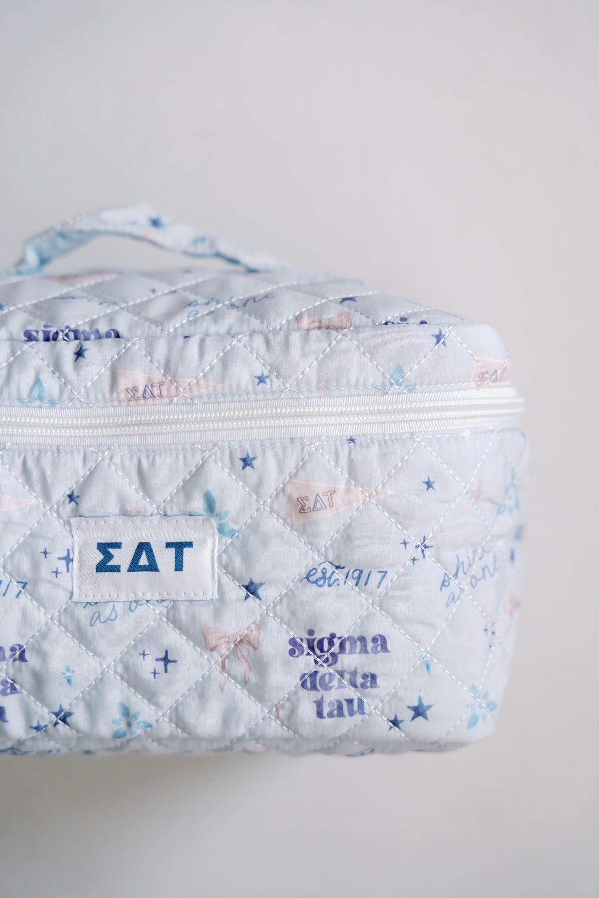 Sigma Delta Tau Toiletry Bag